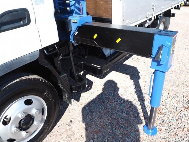 MITSUBISHI CANTER 2012 Image 31