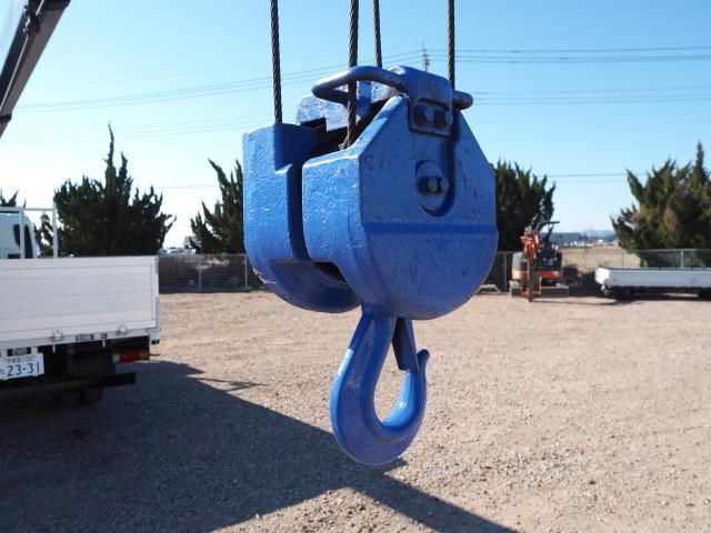 MITSUBISHI CANTER 2012 Image 31