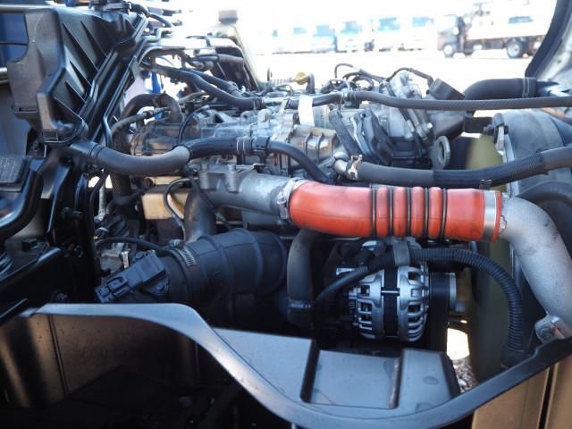 MITSUBISHI CANTER 2012 Image 31