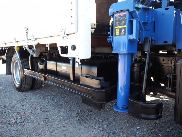 MITSUBISHI CANTER 2012 Image 31