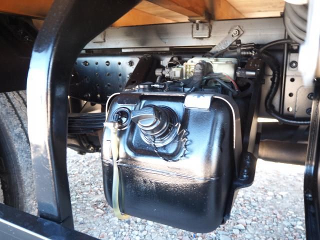 MITSUBISHI CANTER 2012 Image 31