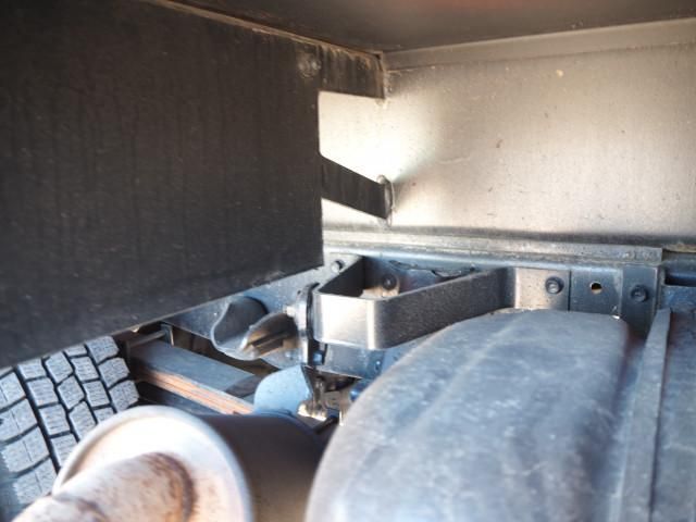 ISUZU ELF 2014 Image 31