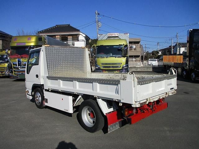 ISUZU ELF 2018 Image 31