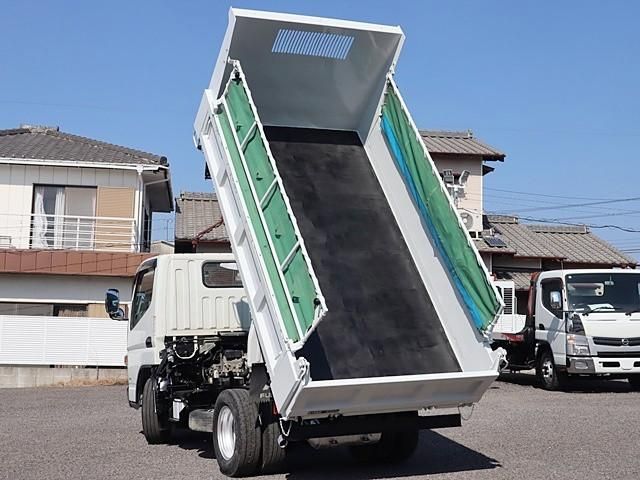 MITSUBISHI CANTER 2019 Image 31