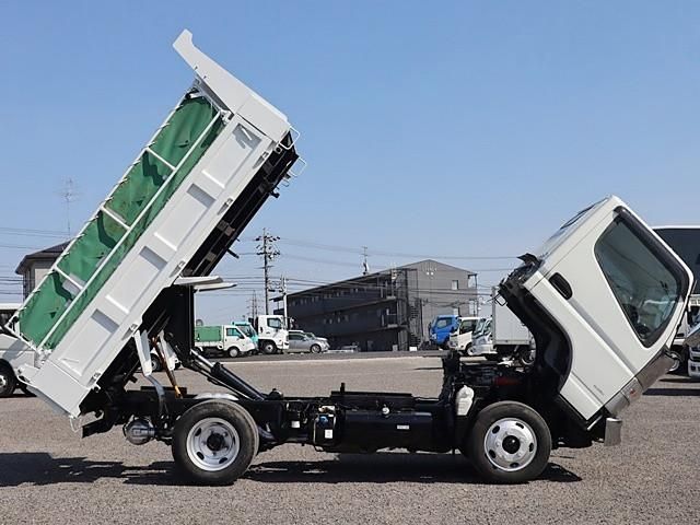 MITSUBISHI CANTER 2019 Image 31