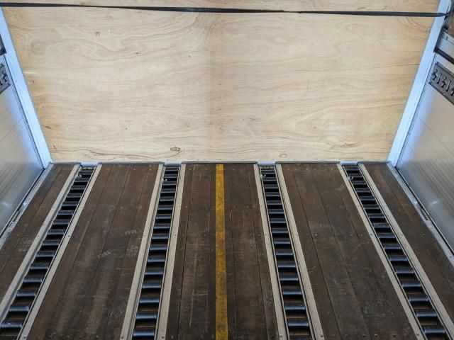 NISSAN DIESEL QUON 2019 Image 31