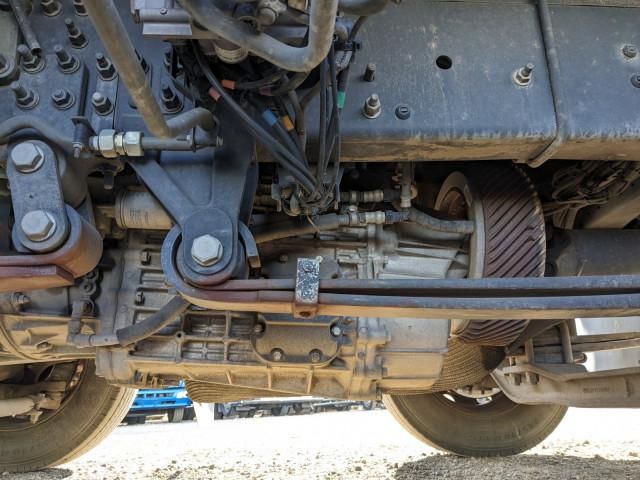 NISSAN DIESEL QUON 2019 Image 31