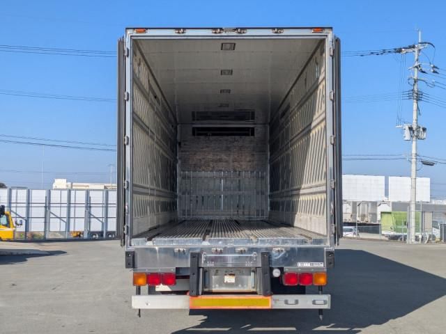 HINO PROFIA 2017 Image 31