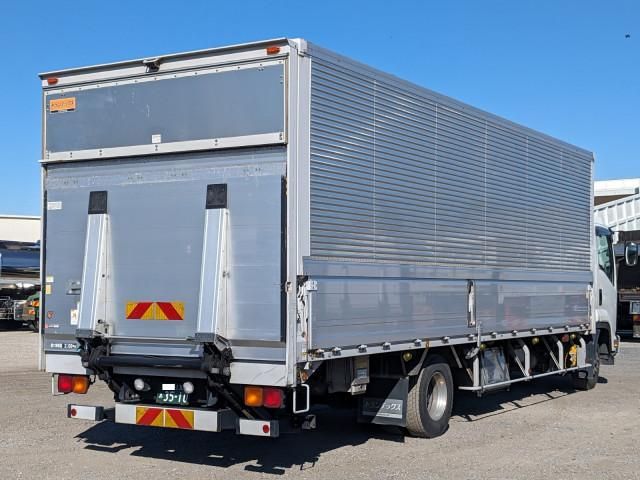 ISUZU FORWARD 2016 Image 31