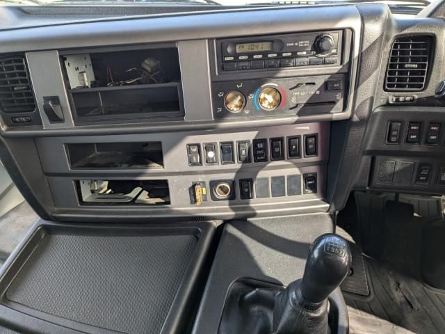 HINO PROFIA 2014 Image 31