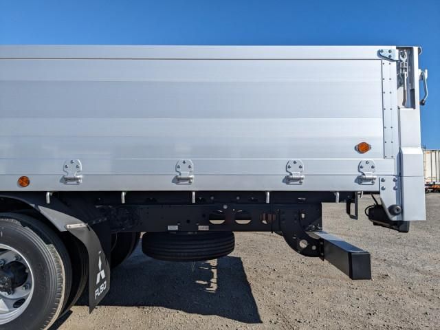 MITSUBISHI FUSOU FIGHTER 2025 Image 31