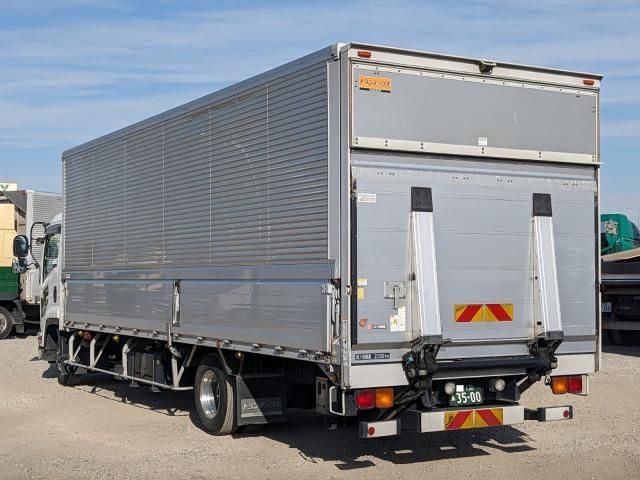 ISUZU FORWARD 2016 Image 31