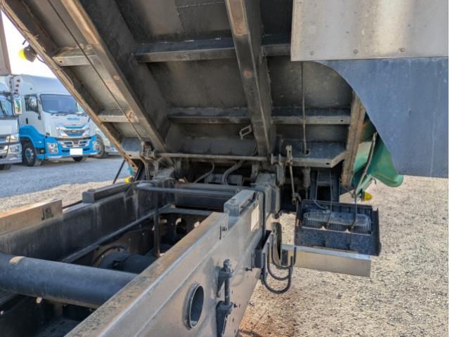 ISUZU GIGA 2015 Image 31