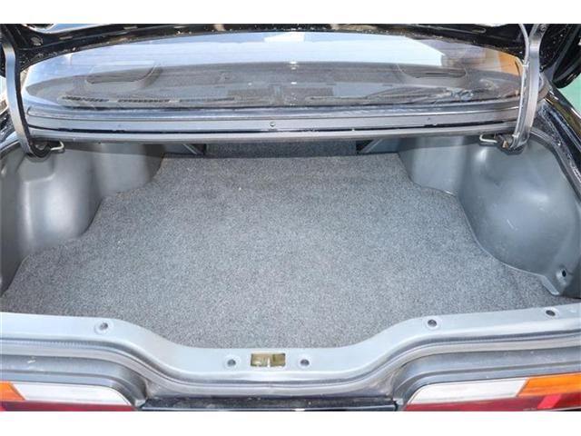 NISSAN SILVIA 1990 Image 31