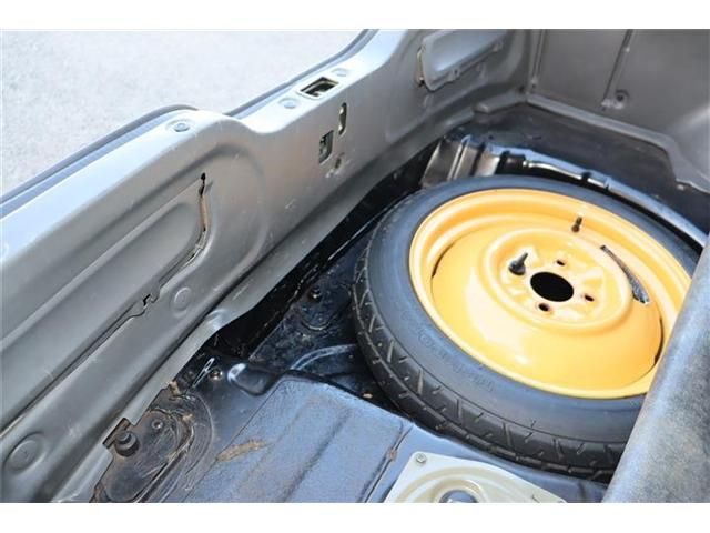 NISSAN SILVIA 1990 Image 31