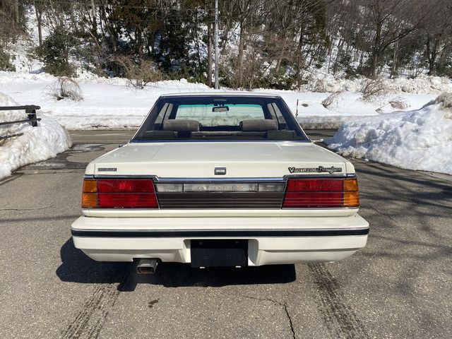 NISSAN GLORIA 1985 Image 31