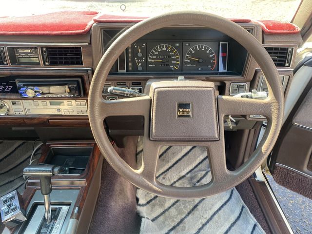 NISSAN GLORIA 1985 Image 31