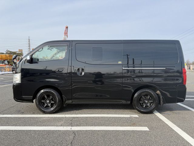 NISSAN NV350 CARAVAN 4WD 2013 Image 31