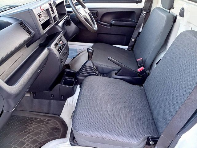 DAIHATSU HIJET TRUCK 2015 Image 31