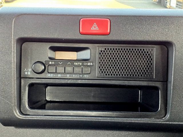 DAIHATSU HIJET TRUCK 2015 Image 31