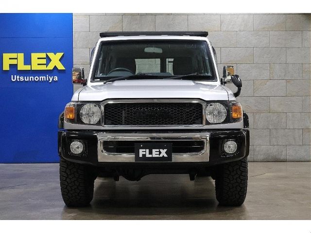 TOYOTA LANDCRUISER VAN 2015 Image 31