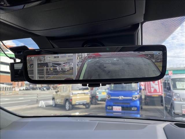 TOYOTA LEXUS NX450H+ AWD 2022 Image 31