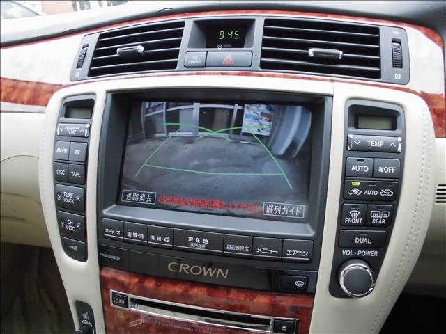 TOYOTA CROWN SEDAN 2004 Image 31
