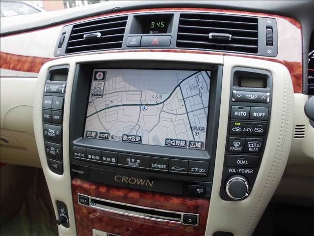 TOYOTA CROWN SEDAN 2004 Image 31