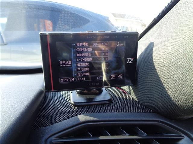 TOYOTA LEXUS UX250H 2019 Image 31