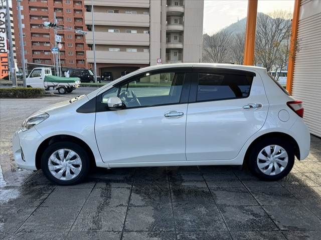 TOYOTA VITZ 2019 Image 31