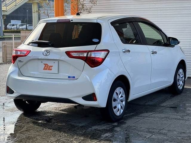 TOYOTA VITZ 2019 Image 31