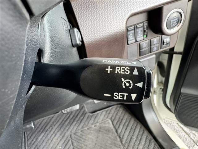 TOYOTA TANK 2018 Image 31