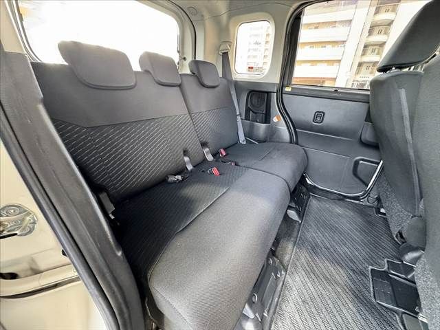 TOYOTA TANK 2018 Image 31