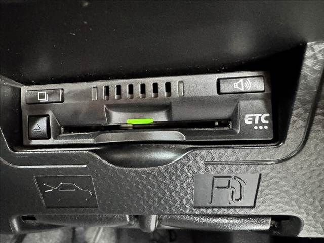 TOYOTA TANK 2018 Image 31