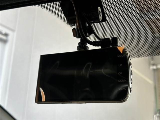 TOYOTA COROLLA SEDAN 2019 Image 31