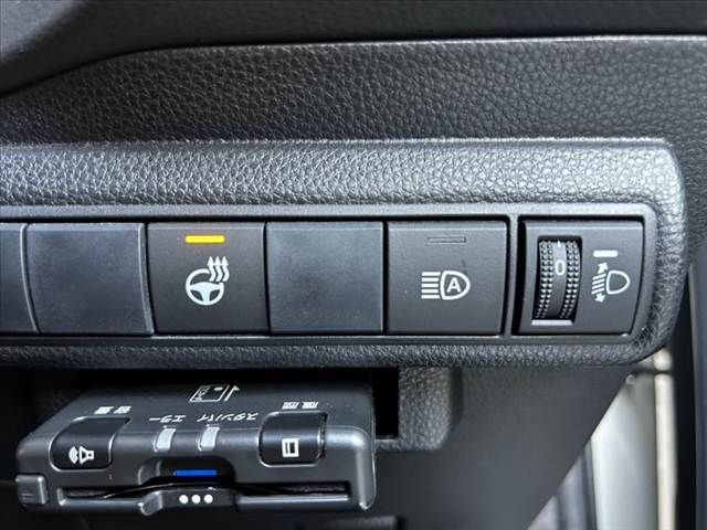 TOYOTA COROLLA SEDAN 2019 Image 31