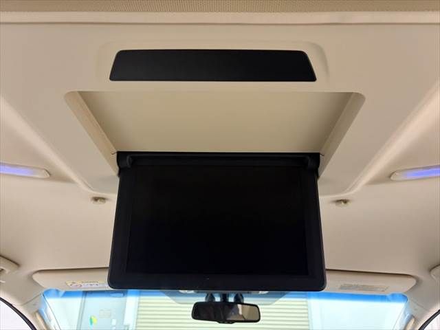 TOYOTA ALPHARD HYBRID 4WD 2016 Image 31