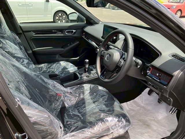 HONDA CIVIC HATCHBACK 2025 Image 31