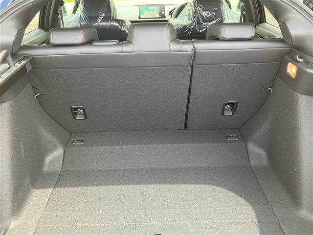 HONDA CIVIC HATCHBACK 2025 Image 31