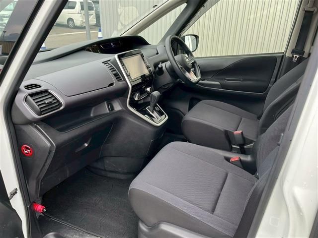 NISSAN SERENA  S-HYBRID 2019 Image 31