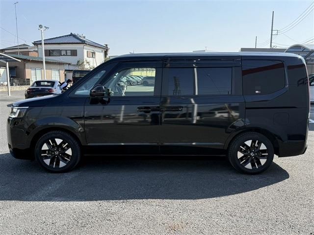 HONDA STEPWAGON E:HEV 2024 Image 31