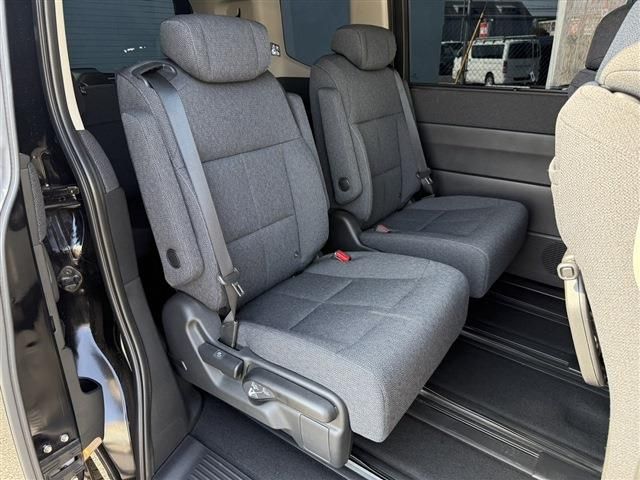 HONDA STEPWAGON E:HEV 2024 Image 31