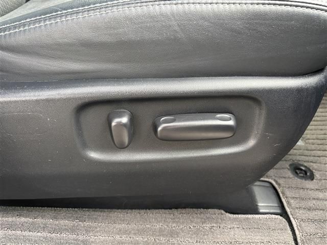 TOYOTA ESTIMA 2016 Image 31