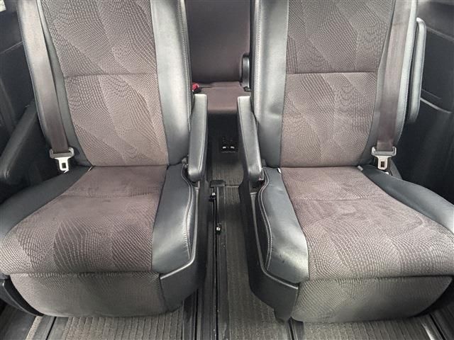 TOYOTA ESTIMA 2016 Image 31