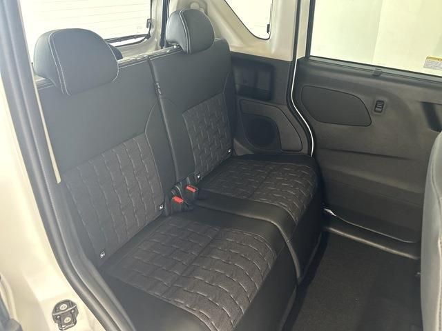 MITSUBISHI DELICA MINI 2025 Image 31