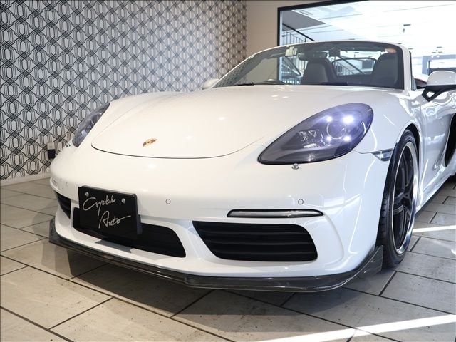 PORSCHE 718BOXSTER 2017 Image 31