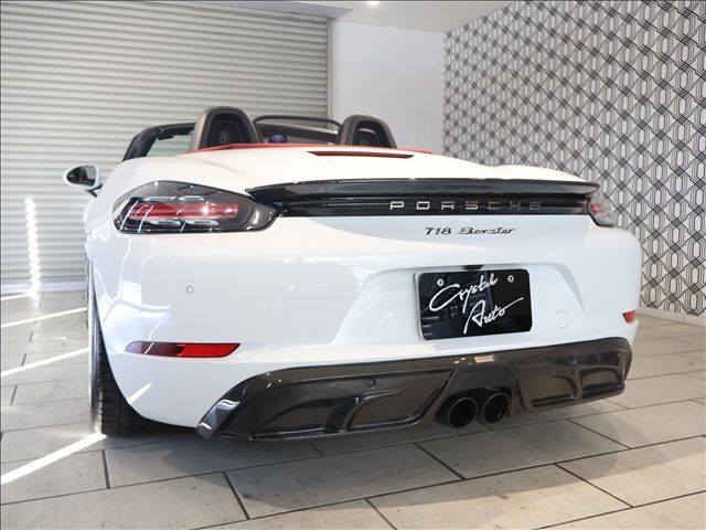 PORSCHE 718BOXSTER 2017 Image 31