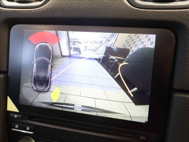 PORSCHE 718BOXSTER 2017 Image 31