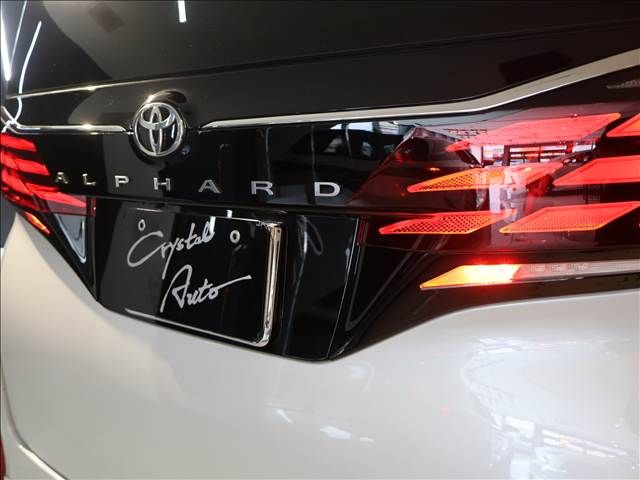 TOYOTA ALPHARD HYBRID 2024 Image 31