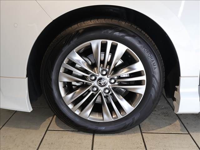 TOYOTA ALPHARD HYBRID 2024 Image 31